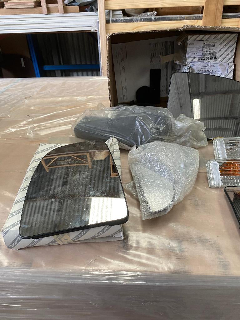 Onderdelen buitenspiegel, Ophalen, Universele onderdelen