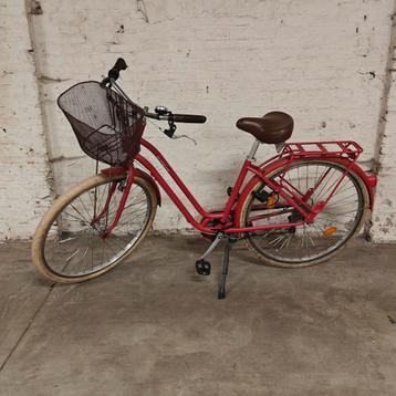 Framboosroze fiets Btwin beschikbaar voor biedingen