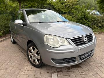 VW POLO 1.4 essence Boite auto, Argent ou Gris, Achat, 4 portes, Berline