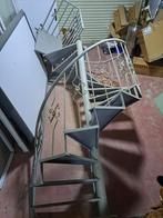 Metalen draaitrap te koop!, Ophalen, Zo goed als nieuw, Trap