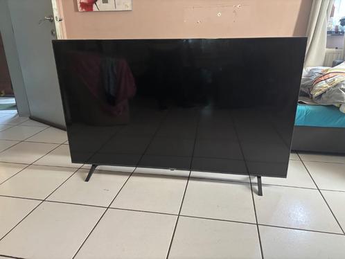 Smart TV 4K LG 168 cm - 2024 à réparer, Audio, Tv en Foto, Televisies, Niet werkend, LED, 100 cm of meer, 4k (UHD), LG, Smart TV