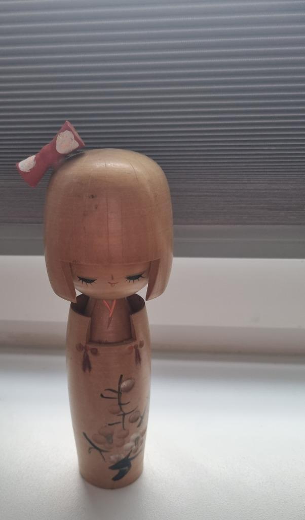 Leuke kokeshi van Miyakawa Kunio (1933-), Antiek en Kunst, Kunst | Beelden en Houtsnijwerken, Verzenden