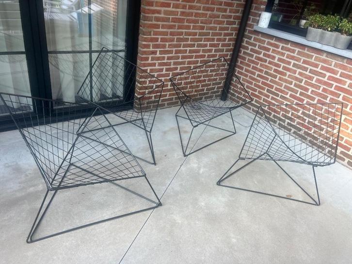 4x Oti chair by Niels Gammelgaard + kussenset, Huis en Inrichting, Stoelen, Zo goed als nieuw, Vier, Metaal, Zwart, Ophalen