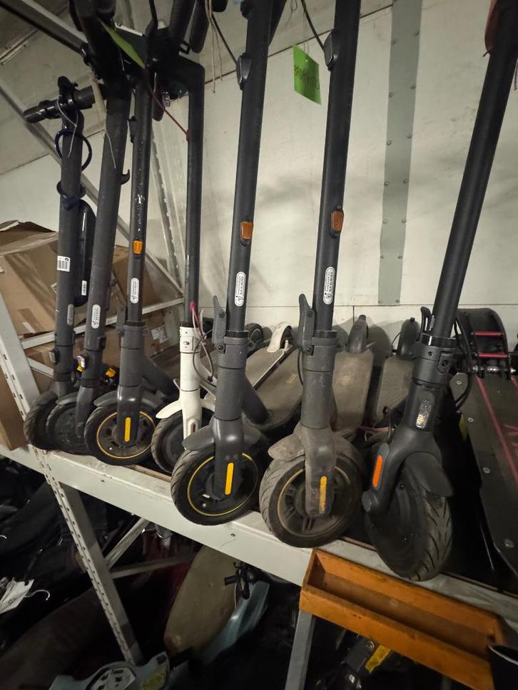 Ninebot G2 G30 Max scooter, Fietsen en Brommers, Steps, Ophalen of Verzenden