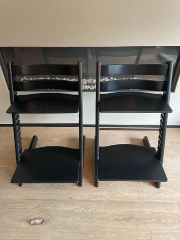 Triptrap Stokke noir en parfait état (2 disponibles), Enlèvement ou Envoi, Neuf, Chaise évolutive, Plateau amovible