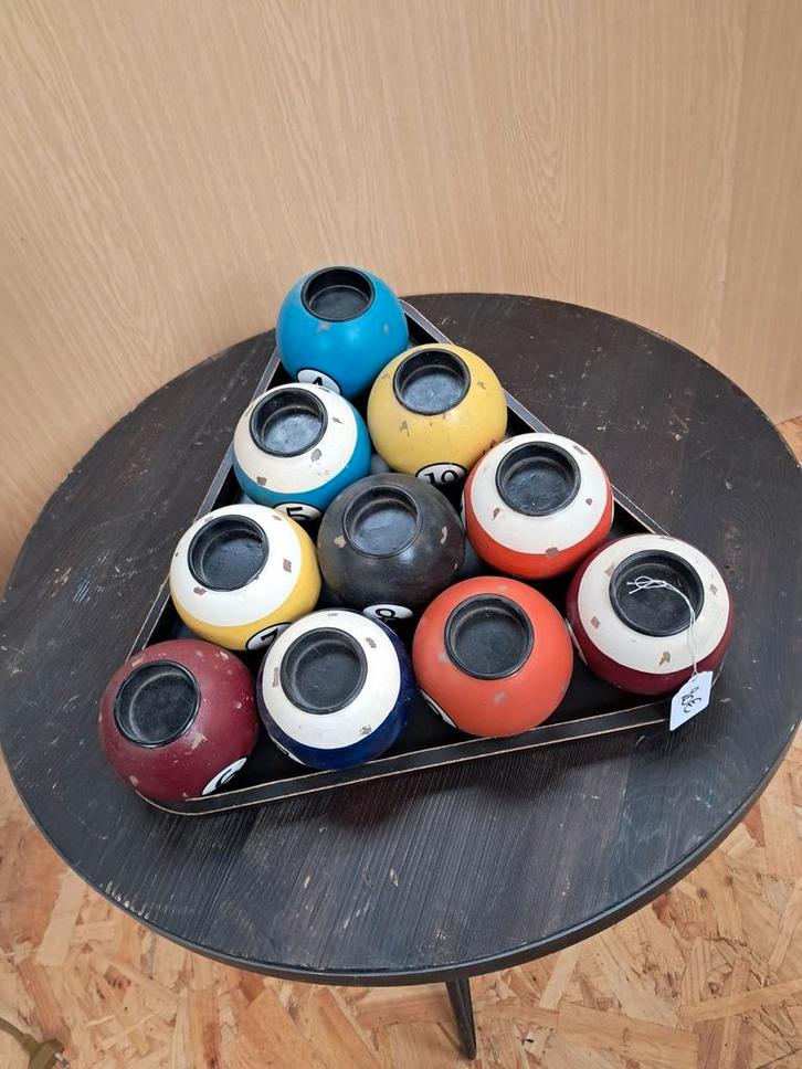 Theelichthouder (biljartballen) echt iets voor een mancave, Huis en Inrichting, Woonaccessoires | Kandelaars en Kaarsen, Gebruikt