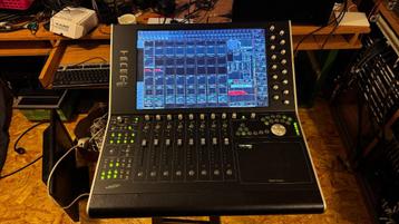 SmartAV Tango + Hackintosh old school mixing setup beschikbaar voor biedingen