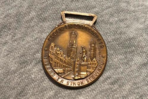 Vintage Medaille Heilig Bloed Brugge 1150 -1950, Postzegels en Munten, Penningen en Medailles, Brons, Ophalen
