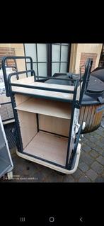 Chariot de service d'hôtel, Enlèvement