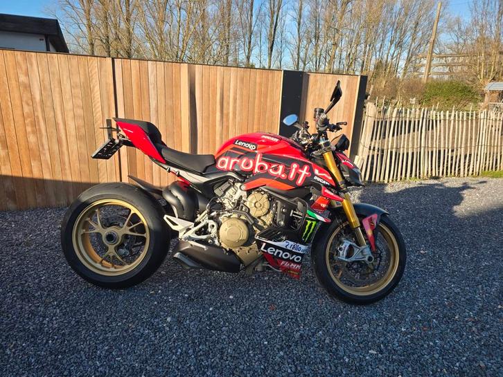 Ducati streetfighter V4S nieuwstaat!!!!, Motoren, Motoren | Ducati, Bedrijf, Naked bike, meer dan 35 kW, 4 cilinders, Motorrijbewijs A