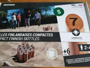 Kubb scandinavisch spel nog nooit uit doos geweest. Compact  beschikbaar voor biedingen