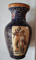 Vietnam Minh-Long vaas, Antiek en Kunst, Antiek | Vazen, Ophalen of Verzenden