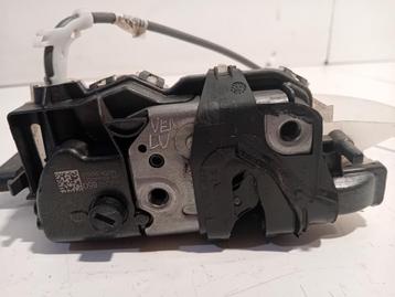 PORTIERVANGER CV ELEKTR. LINKS VOOR Corsa F (UB / UH / UP) beschikbaar voor biedingen