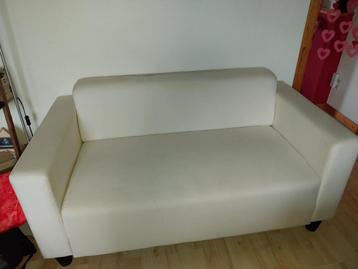 ikea beige klippan zetel 2 persoons beschikbaar voor biedingen