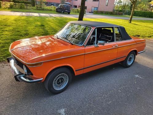 BMW 2002 baur cabrio e10 1975 targa nieuwstaat, Auto's, Oldtimers, Particulier, BMW, Onderhoudsboekje, Ophalen