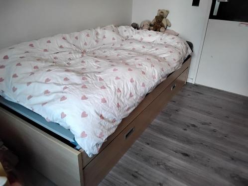 Eenpersoonsbed met 1 grote schuif in zeer goede staat, Huis en Inrichting, Slaapkamer | Bedden, Gebruikt, Ophalen