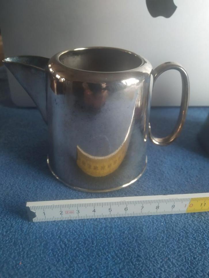 zilveren metalen melkkannetje, Antiek en Kunst, Antiek | Zilver en Goud, Zilver, Ophalen of Verzenden