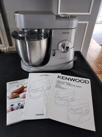 Kenwood met accessoires, Elektronische apparatuur, Ophalen, 4 liter of meer, 3 snelheden of meer, Zo goed als nieuw