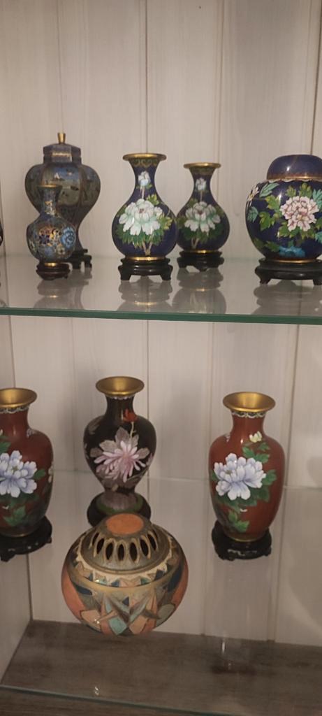Totaal 11Vintage Chinese cloisonne met voet stuk, Antiek en Kunst, Antiek | Vazen, Ophalen of Verzenden