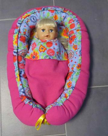 poppenkleertjes babypop born 43cm (poppennestje ) beschikbaar voor biedingen