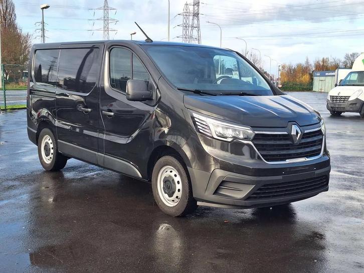 Renault Trafic 2.0Dci 2023 16500Netto+Btw (bj 2023), Auto's, Bestelwagens en Lichte vracht, Bedrijf, Te koop, ABS, Airbags, Airconditioning