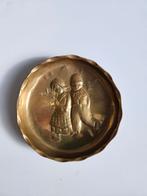 Antiek decoratief wandbordje  in messing, Antiek en Kunst, Curiosa en Brocante, Ophalen of Verzenden