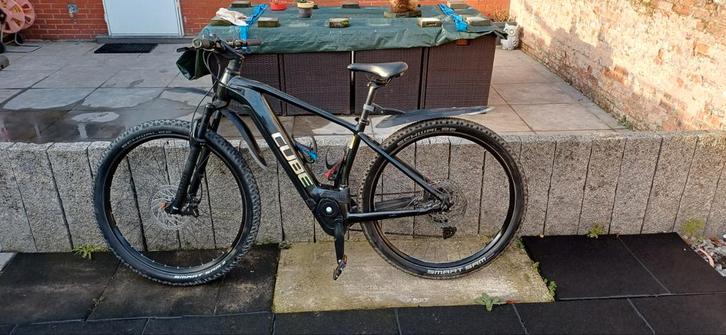 cube reaction hybrid race, Fietsen en Brommers, Elektrische fietsen, Zo goed als nieuw, Cube, Ophalen