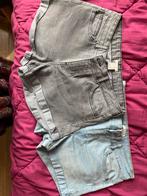2 shorts Jeans van H&M maat 38., Vêtements | Femmes, Jeans, Comme neuf, W30 - W32 (confection 38/40), H&M, Enlèvement ou Envoi