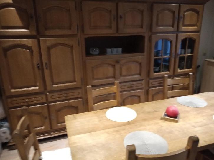 SALLE A MANGER EN CHÊNE MASSIF, Huis en Inrichting, Complete eetkamers, Ophalen