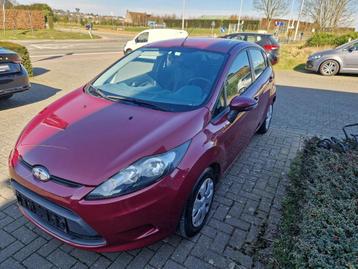 Ford Fiesta 1.6 TDCi Trend DPF pour marchand ou export beschikbaar voor biedingen