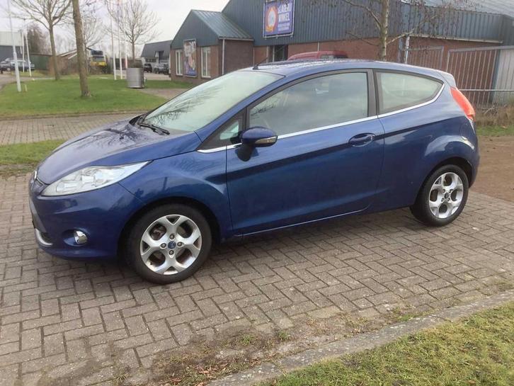 Voiture de tourisme Ford Fiesta 1.25 en titane 2008, Autos, Ford, Entreprise, Fiësta, Autres carburants, Euro 4, Hatchback, Occasion
