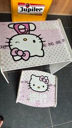 Hello kitty tafel en stoel, Kinderen en Baby's, Kinderkamer | Tafels en Stoelen, Ophalen, Gebruikt, Tafel(s)