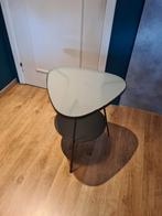 Bijzettafeltje met glazen tablet, Ophalen, Gebruikt, Glas, 45 tot 60 cm