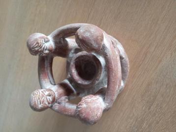 Vriendenkring keramiek beschikbaar voor biedingen