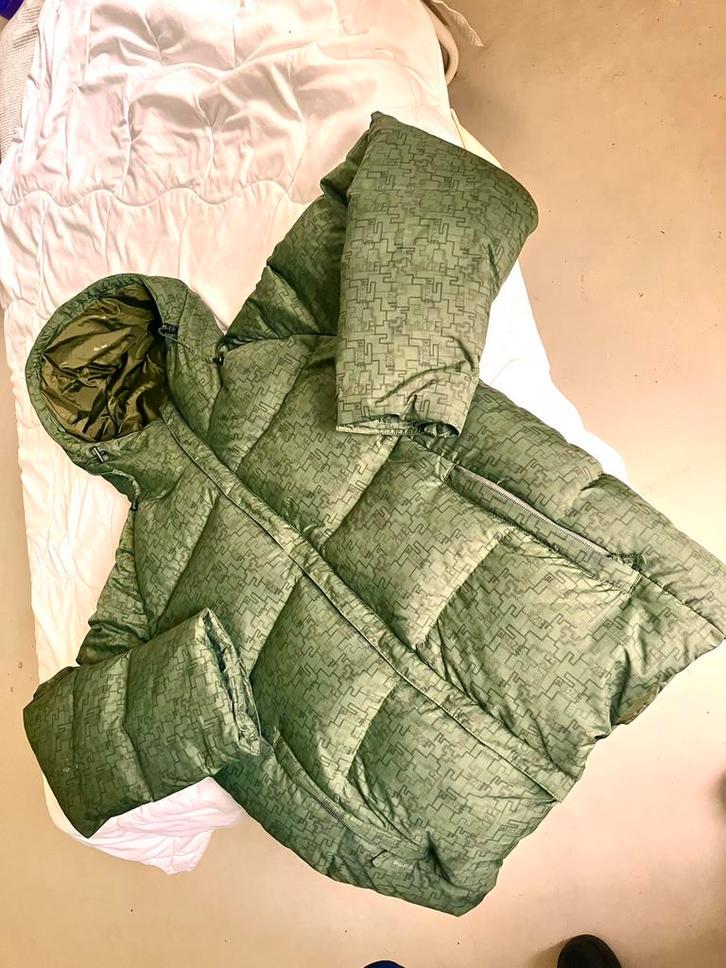 Wedze winterjas nieuwstaat! maat M(valt klein), Kleding | Heren, Jassen | Winter, Zo goed als nieuw, Maat 48/50 (M), Groen, Ophalen