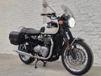 Triumph Bonneville T120 Black & White + 1j gar @motomobilia, Motoren, Motoren | Triumph, 2 cilinders, Bedrijf, Sport, Meer dan 35 kW