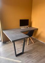 Bureau, Huis en Inrichting, Bureaus, Ophalen, Zo goed als nieuw, Bureau