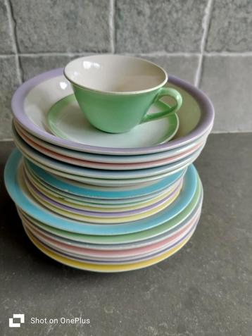 Vintage '60 Boch Keralux La Louvière servies beschikbaar voor biedingen