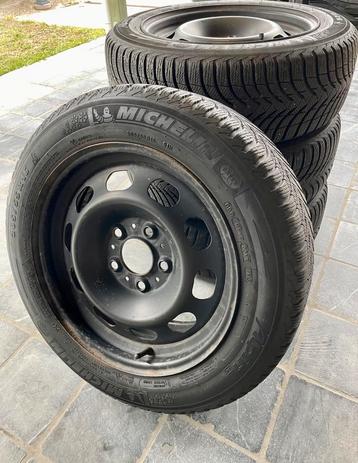Michelin Alpin A4 5x120 205 55 R 16 inch winterbanden beschikbaar voor biedingen