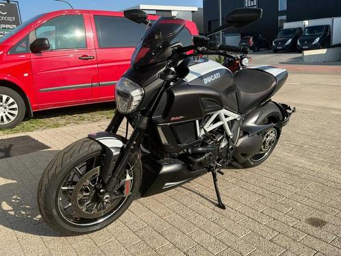 2016 Ducati Diavel Carbon, Motoren, Motoren | Ducati, Bedrijf, Overig