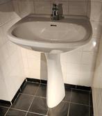 Porceleinen lavabo met voet, Doe-het-zelf en Bouw, Ophalen, Gebruikt, Steen, Wastafel