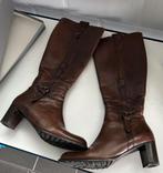 Bottes en cuir marron pour femme Nic Dean taille 39, Vêtements | Femmes, Enlèvement ou Envoi, Comme neuf, Brun, Bottes hautes