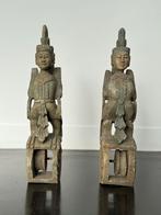 Oosterse houten beelden (2 stuks), Antiek en Kunst, Ophalen
