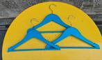 Kleerhangers / kinderkapstok blauw in Hout, Kinderen en Baby's, Ophalen of Verzenden, Zo goed als nieuw