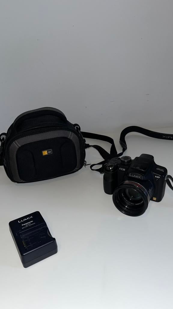 Lumix fz38 zwart, Ophalen, Gebruikt, Overige Merken, 8 keer of meer