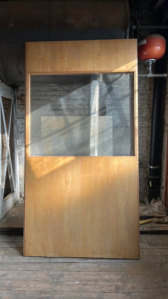 Houten wand met glas ., Doe-het-zelf en Bouw, Ophalen, Gebruikt, Glas