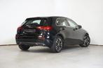 Mercedes-Benz A-CLASS A 180 - Slechts 3300 km ! (bj 2025), Auto's, Gebruikt, Parkeersensor, 136 pk, Leder en Stof