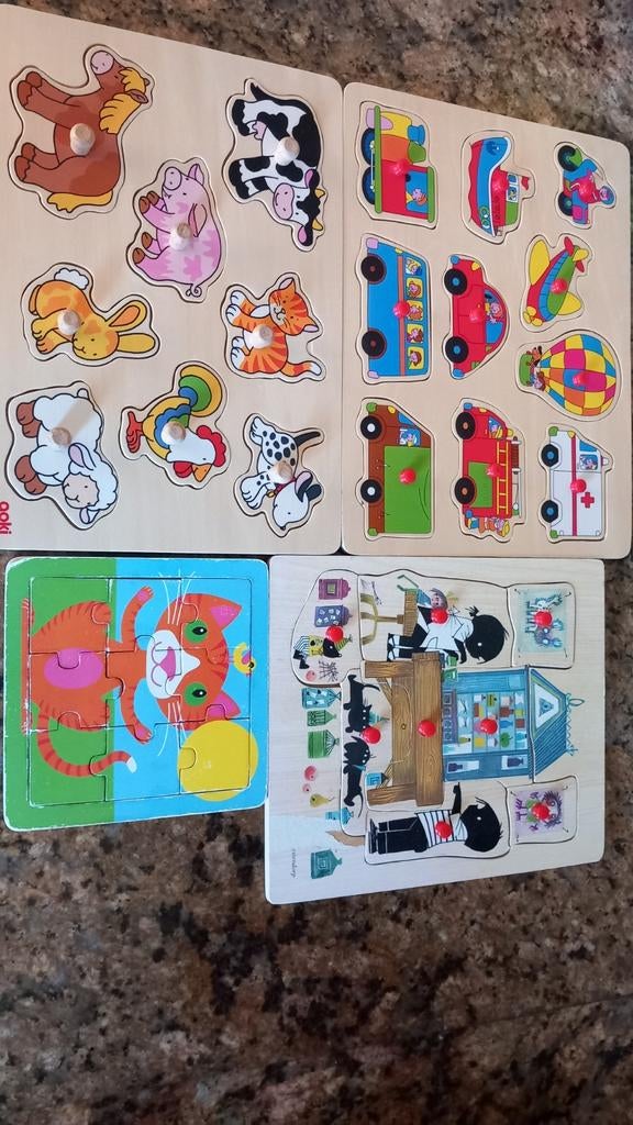 4 puzzels / ook apart te koop, Ophalen