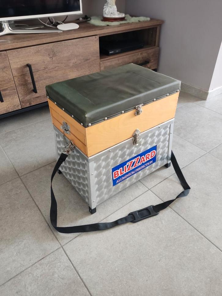 Blizzard Aluminium viskoffer + hengelmateriaal inbegrepen, Watersport en Boten, Hengelsport | Algemeen, Ophalen of Verzenden