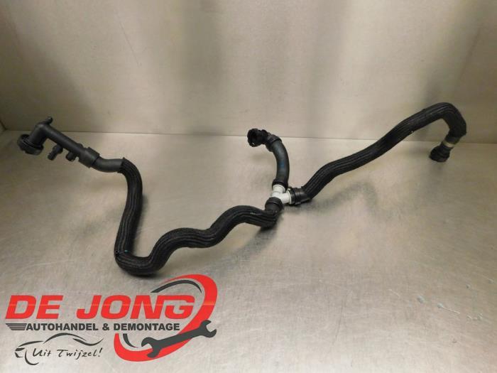 Tuyau radiateur d'un Mercedes Citan, 3 mois de garantie, Utilisé, -, -